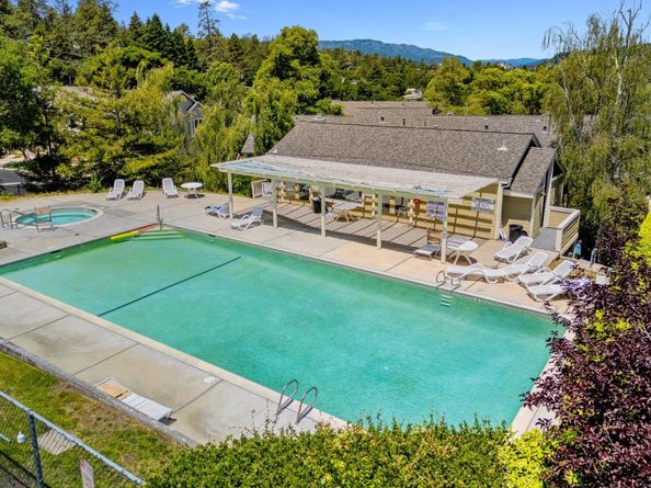 17 Carriage Lane, Scotts Valley CA 95066