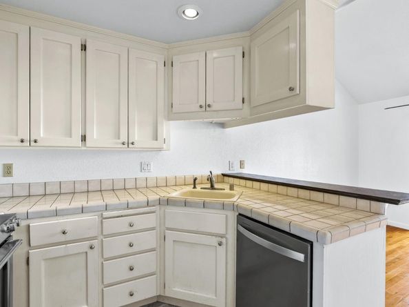 17 Carriage Lane, Scotts Valley CA 95066
