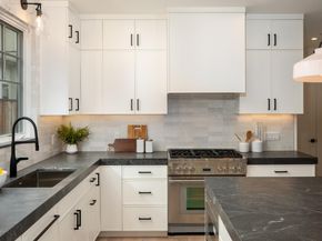 737 Linden Avenue, Burlingame CA 94010