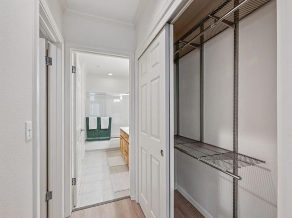 600 Willow Road 8, Menlo Park CA 94025