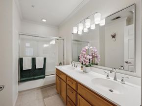 600 Willow Road 8, Menlo Park CA 94025