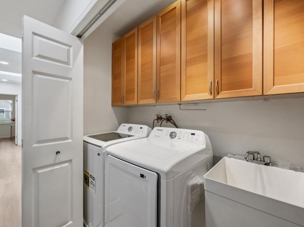 600 Willow Road 8, Menlo Park CA 94025