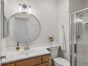 600 Willow Road 8, Menlo Park CA 94025