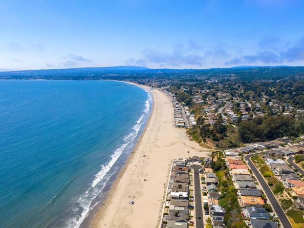 355 Village Creek Road, Aptos CA 95003