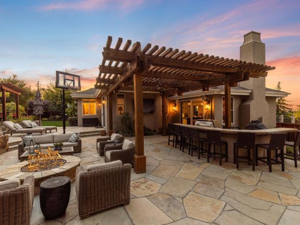 129 Dover Street, Los Gatos CA 95032