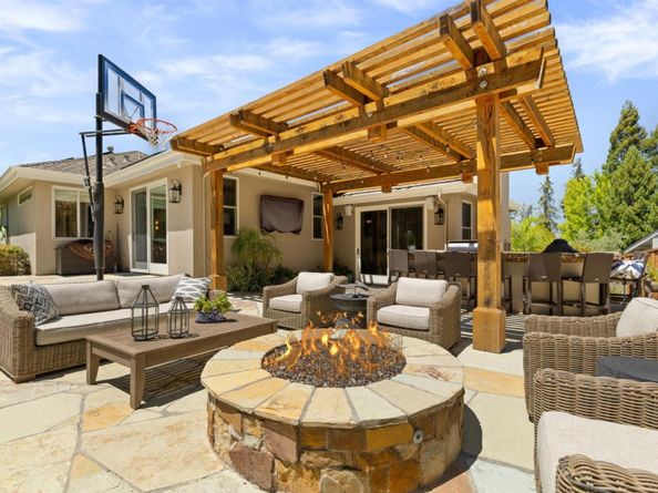 129 Dover Street, Los Gatos CA 95032