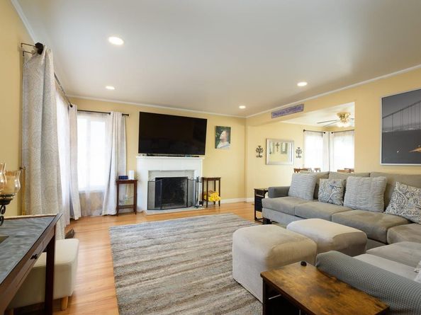 204 Garden Lane, Daly City CA 94015