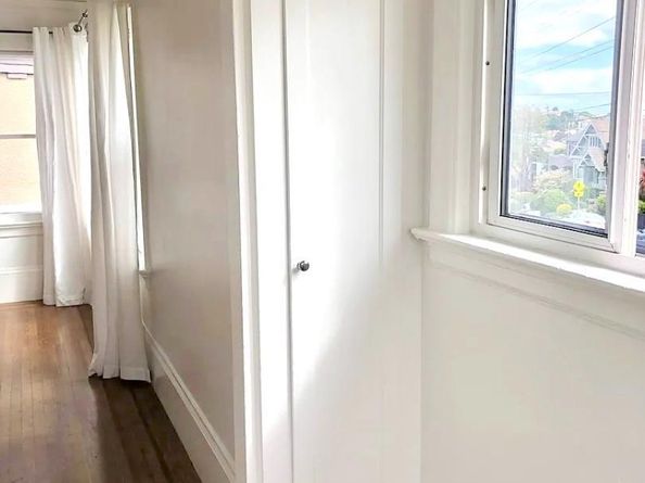 336 Elwood Avenue, Oakland CA 94610