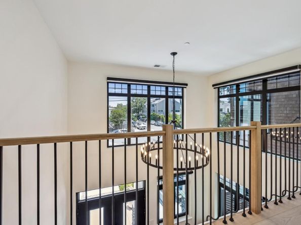 546 Oxford Avenue, Palo Alto CA 94306