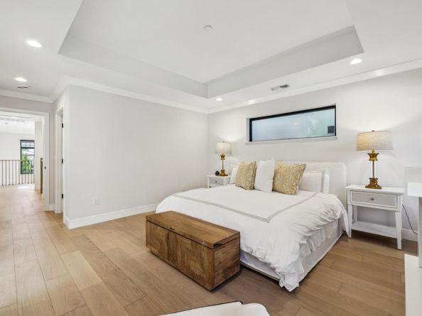 546 Oxford Avenue, Palo Alto CA 94306