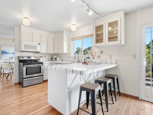 128 McMillan Drive, Santa Cruz CA 95060