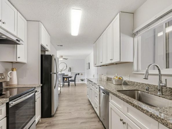 1598 Willowbrook Drive, San Jose CA 95118