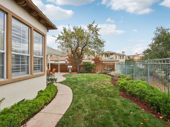5090 Birkdale Way, San Jose CA 95138