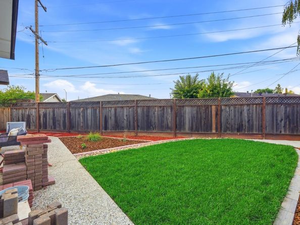 605 Corliss Way, Campbell CA 95008