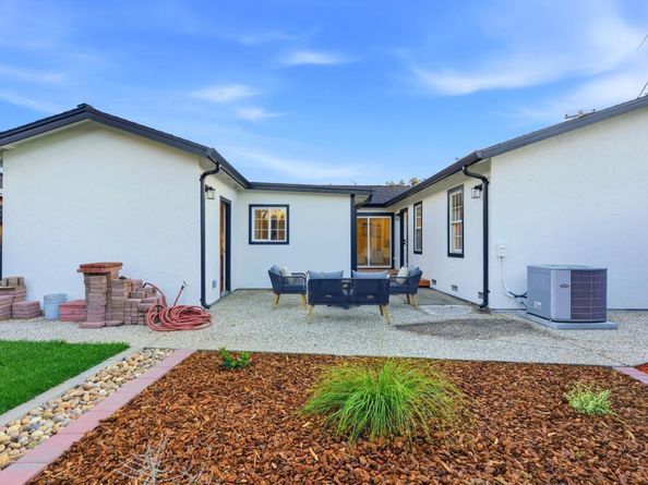 605 Corliss Way, Campbell CA 95008