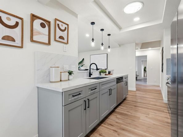 605 Corliss Way, Campbell CA 95008