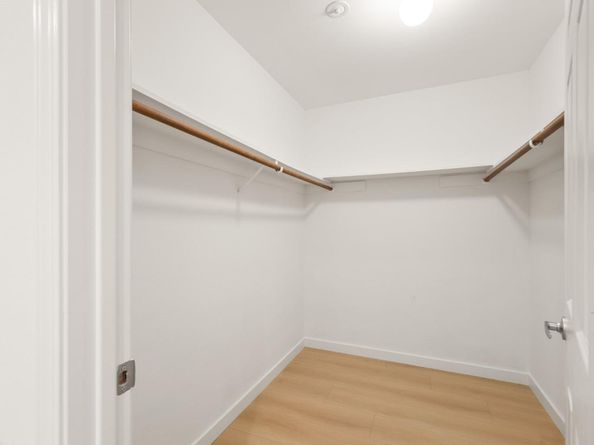 1070 Mercedes Avenue 24, Los Altos CA 94022