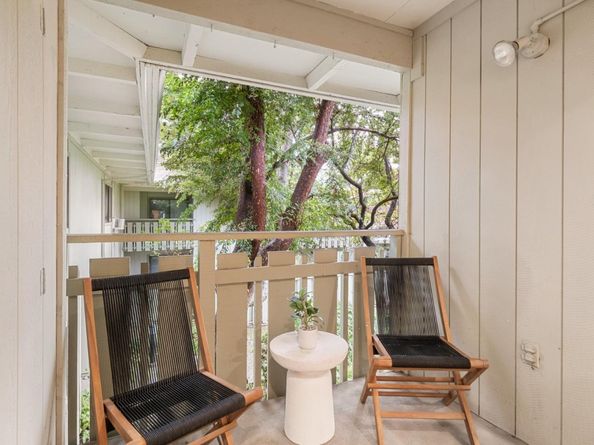 1070 Mercedes Avenue 24, Los Altos CA 94022