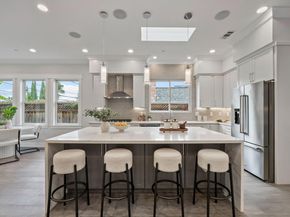 18823 Casa Blanca Lane, Saratoga CA 95070