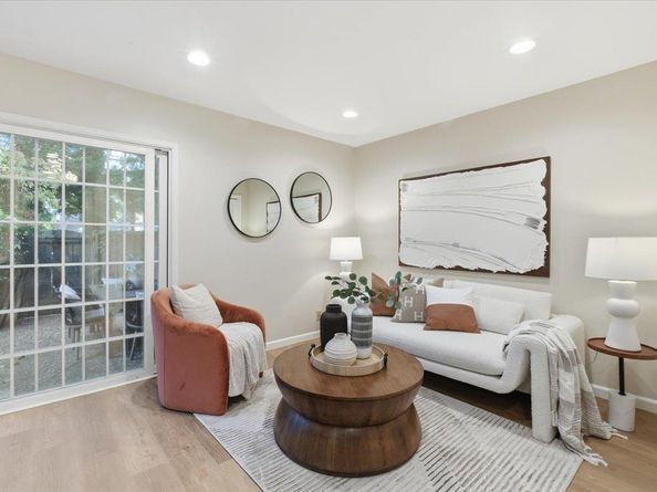 1542 Canna Court, Mountain View CA 94043