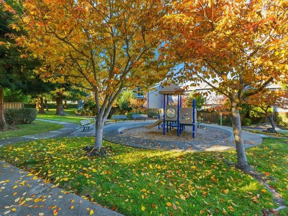 1542 Canna Court, Mountain View CA 94043