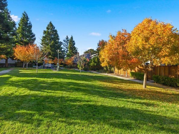 1542 Canna Court, Mountain View CA 94043