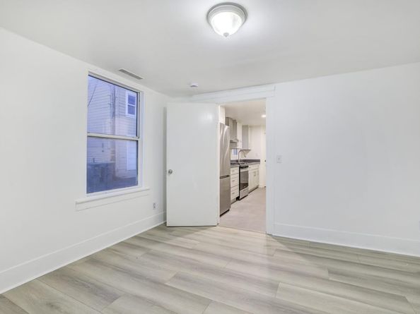 664 Grand Avenue, South San Francisco CA 94080