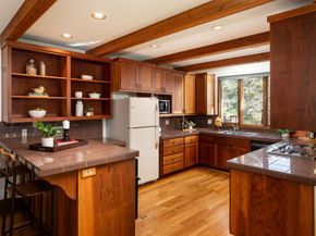 4127 Old Adobe Road, Palo Alto CA 94306