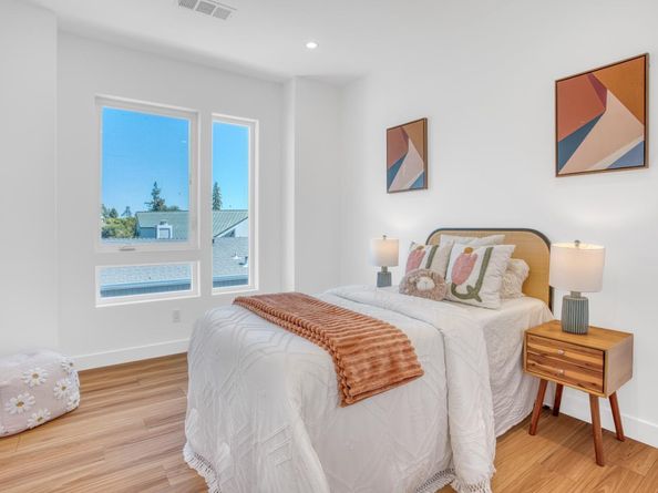 1945 Park Avenue 1, San Jose CA 95126