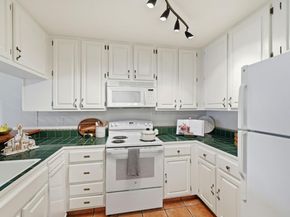 35 W 20th Avenue 109, San Mateo CA 94403