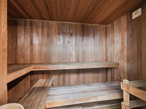 35 W 20th Avenue 109, San Mateo CA 94403