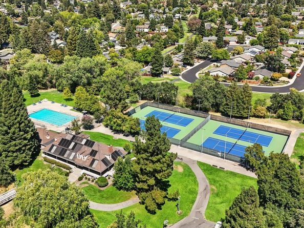 550 El Capitan Drive, Danville CA 94526