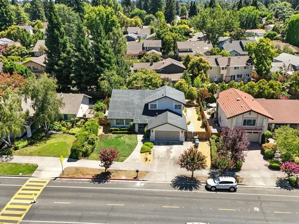 550 El Capitan Drive, Danville CA 94526