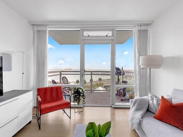 501 Beale Street 10B, San Francisco CA 94105