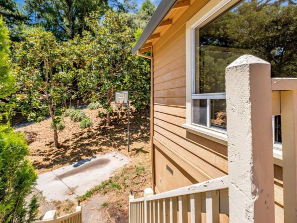 4858 Freedom Boulevard, Aptos CA 95003