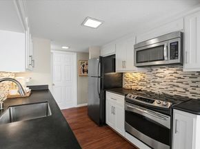 8170 Westwood Drive 15, Gilroy CA 95020
