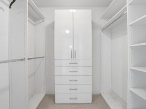 Undisclosed Address #ML82044094, San Mateo CA 94402