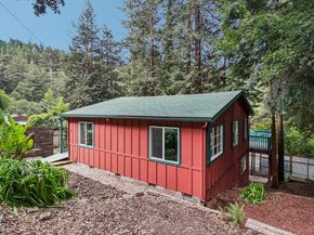 123 Pine Avenue, Felton CA 95018