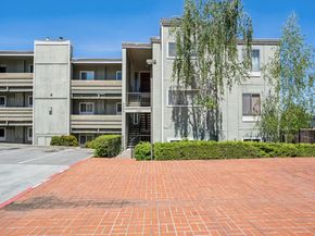 4004 Farm Hill 303, Redwood City CA 94061