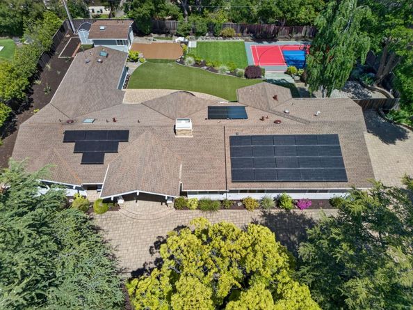 1510 Kingswood Drive, Hillsborough CA 94010