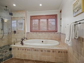 216 Bloomfield Road, Burlingame CA 94010