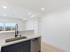 560 El Camino Real 206, San Carlos CA 94070
