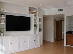 1110 Bayswater Avenue 105, Burlingame CA 94010