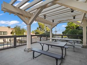 1 Laurel 102, San Carlos CA 94070