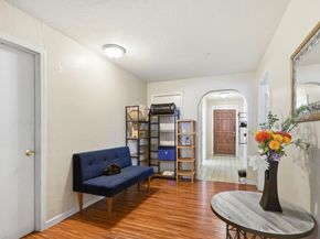 879 W San Carlos Street, San Jose CA 95126