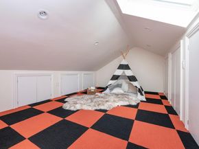 1455 Cabrillo Avenue, Burlingame CA 94010
