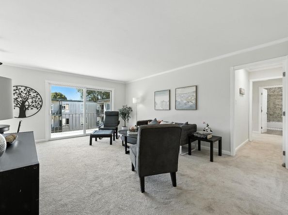 932 Peninsula Avenue 406, San Mateo CA 94401