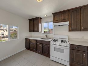 15th, Oakland CA 94612