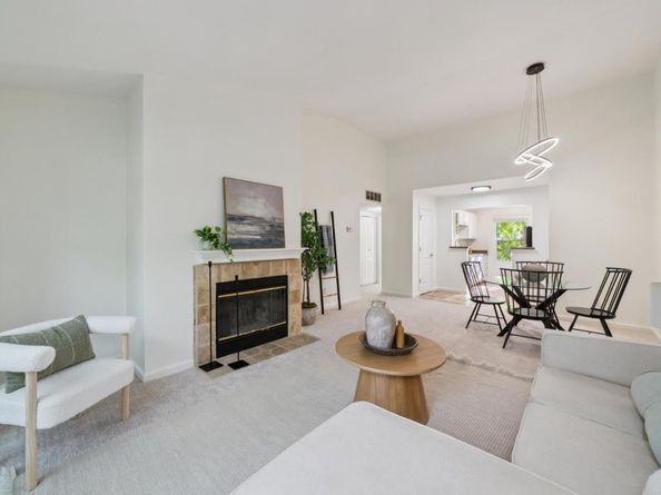 160 Reflections Drive 23, San Ramon CA 94583