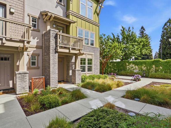 816 Julian Terrace 5, Sunnyvale CA 94085